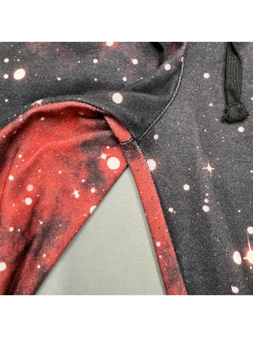 UNK NBA Chicago Bulls Galaxy Space Joggers Sweatpants Adult Medium Black Red
